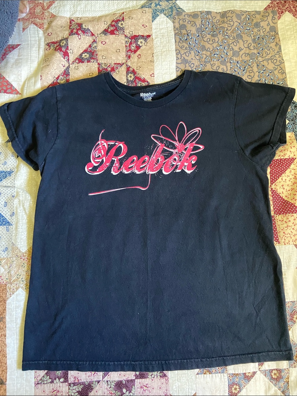 2000’s Reebok Black T‑Shirt with Pink Logo